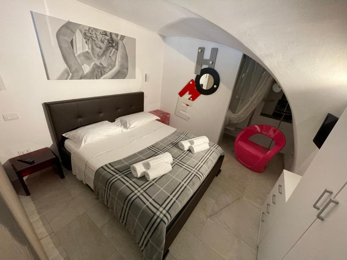 Appartamento Loft “Cinema Galleria” Bari Esterno foto